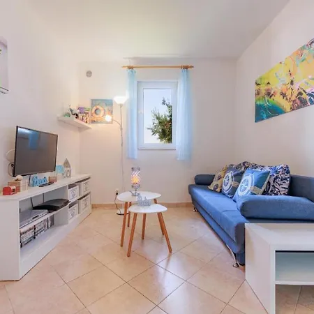 - Comfort One Bedroom E9 룸바르다