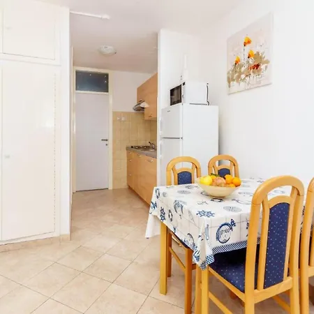 아파트 - Comfort One Bedroom E9